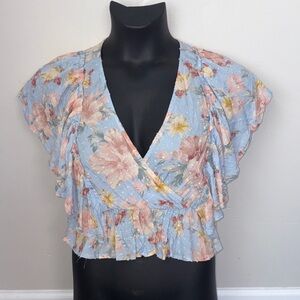 Illa Illa Floral Flutter Sleeve Top